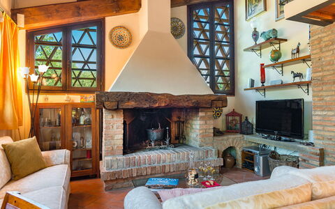 Villa Gino 8+2: Møbel, Træ, Indretning, Hearth, Stue, Hjem, Couch, Værelse, Stol, Loft