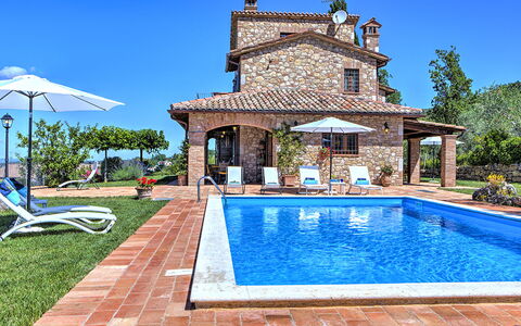 Villa Bella 8: Blå, Svømmepøl, Estate, Hacienda, Villa, Landscaping, Udvej, Stuehus