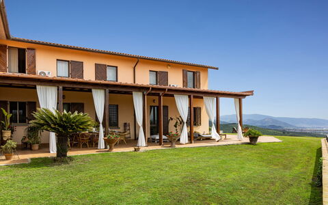 Villa Desiderio 9: Udvej, Veranda, Eco Hotel, Estate, Villa, Altan, Hotel, Stuehus, Udendørs Møbler, Hacienda