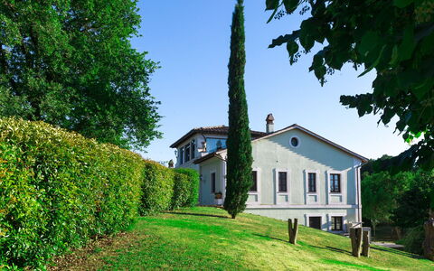 Tenuta Astolfi 12+3: Hus, Hjem, Sommerhus, Estate, Lawn, Stuehus, Have, Landscaping, Hæk, Villa