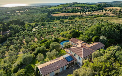 Villa le Cave 12: Sommer, Landdistrikt, Land Lot, Estate, Eng, Plantation, Have, Pasture, Landscaping