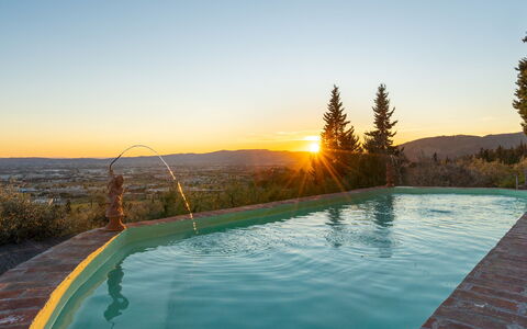 Torre al Poggio 8: Blå, Svømmepøl, Skumring, Aften, Solopgang, Solnedgang, Eco Hotel, Afterglow
