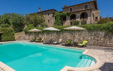 Podere le Corone 14: Svømmepøl, Udvej, Hacienda, Estate, Villa, Flise, Have, Udendørs Møbler, Gårdsplads, Thermae