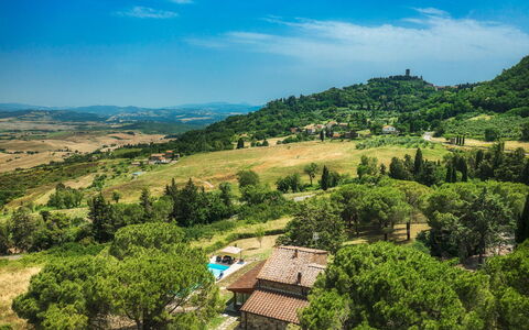 Podere Il Chiesino 8+2: Bakke, Landskab, Highland, Landdistrikt, Hill Station, Bjergkæde, Eng, Landsby, Dal, Bjerglandsby