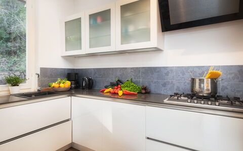 Villa Laconella 8+4: Køkken Apparat, Køkken, Countertop, Større Bandage, Cabinetry, Husholdningsapparat, Indretning, Komfur, Komfur, Hjem