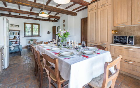Casa Eusebia 8+2: Møbel, Spisestue, Træ, Indretning, Køkken & Spisebord, Bord, Hjem, Stol, Køkken, Gulvbelægning