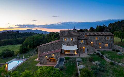 Villa Il Pozzo 14: Estate, Sommerhus, Stuehus, Svømmepøl, Villa, Landscaping, Mansion, Eco Hotel, Udvej, Farm