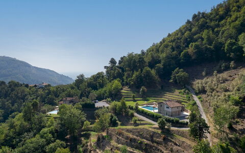 Villa Carlotta 8: Bjergrige Landskabsformer, Bjerg, Bakke, Highland, Landskab, Hill Station, Landdistrikt, Bjergkæde, Dal, Hældning