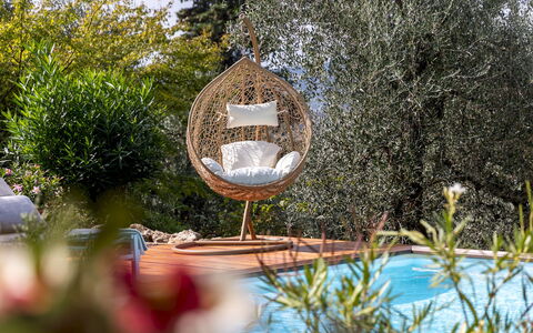 Villa Adisa 8: Møbel, Udendørs Møbler, Stol, Have, Wicker, Skygge, Backyard, Gårdhave, Naturmateriale, Eco Hotel
