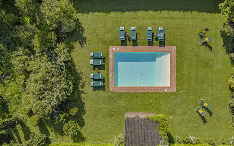 La Mandolata 12: Svømmepøl, Have, Lawn, Landscaping, Plantation, Estate, Parkere, Gård, Udvej, Eco Hotel