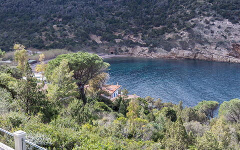 Villa Meraviglia 8: Vand, Krop Af Vand, Vandressourcer, Kyst, Naturlige Landskab, Coastal Og Oceaniske Landskabsformer, Bank, Vandløb, Landskab, Highland
