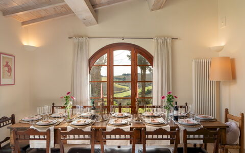 Casa da Sogno 12: Møbel, Indretning, Bord, Bordservice, Træ, Spisestue, Stol, Køkken & Spisebord, Gulvbelægning, Belysning