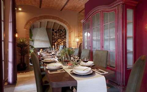 Agriresort Bacaringhe 13: Møbel, Indretning, Bord, Stol, Spisestue, Køkken & Spisebord, Bordservice, Belysning, Hjem, Gulvbelægning