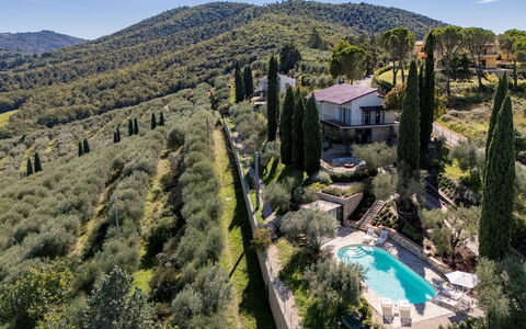 Casa dei Fiamminghi 10+2: Vegetationen, Landskab, Busk, Highland, Plantesamfund, Landdistrikt, Chaparral, Hill Station, Shrubland, Estate