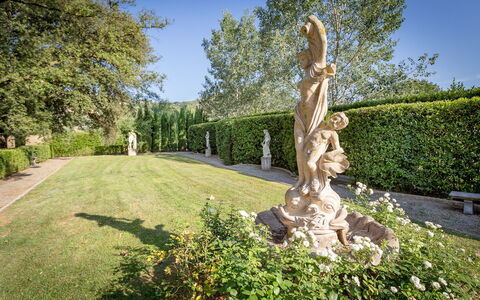 Villa Ginevra 12: Busk, Have, Bunddække, Landscaping, Lawn Ornament, Lawn, Botanisk Have, Parkere, Walkway