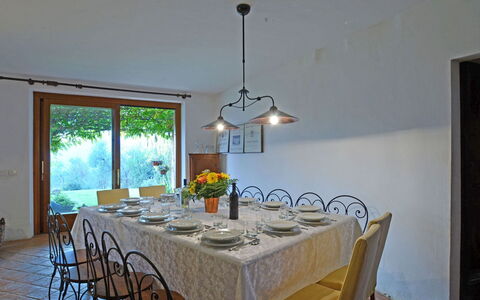 Terra San Raffaele 10+3: Møbel, Indretning, Spisestue, Bord, Træ, Loft, Lysarmatur, Gulvbelægning, Køkken & Spisebord, Belysning