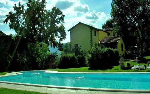 The farmhouse with deluxe pool