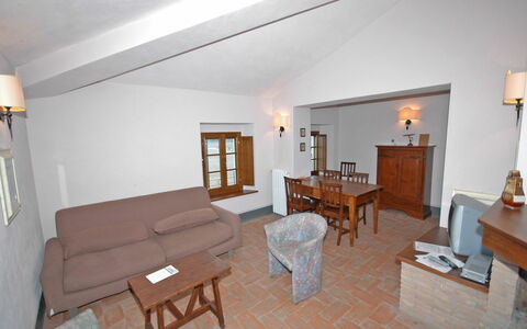 Fornacino: Værelse, Ejendom, Møbel, Bygning, Etage, Indretning, Hus, Suite, Stue, Ejendom