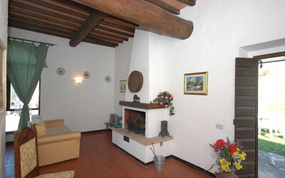 Monte 1: Værelse, Ejendom, Bygning, Møbel, Hus, Indretning, Loft, Stue, Ejendom, Etage