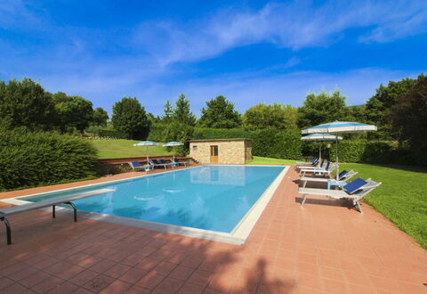 Casale Lorenzo: Træ, Almindeligt, Land Lot, Lawn, Have, Estate, Eng, Landscaping, Gård, Stuehus