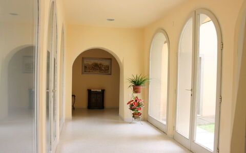 Poggio Falcone: Ejendom, Arch, Værelse, Bygning, Arkitektur, Hus, Ejendom, Indretning, Estate, Loft