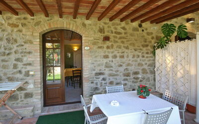 Trasimeno 2: Ejendom, Bygning, Værelse, Hus, Ejendom, Indretning, Møbel, Bord, Villa, Sommerhus