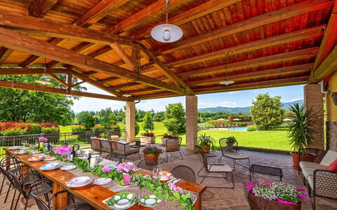 Podere Sant'angelo: Ejendom, Ejendom, Bygning, Estate, Udvej, Værelse, Gårdhave, Hus, Veranda, Indretning