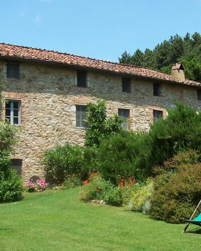 Compignano West