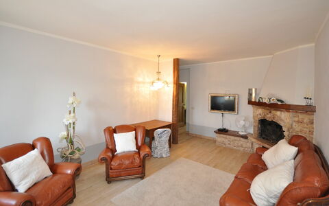 Villa Cassia: Værelse, Ejendom, Møbel, Stue, Bygning, Ejendom, Indretning, Hus, Etage, Komfort