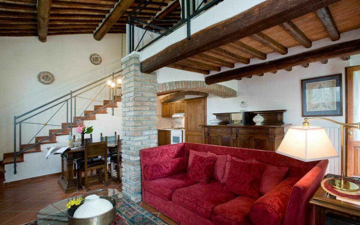 Soggiorno con angolo cucina