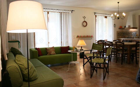 Casa Clementina: Værelse, Ejendom, Møbel, Indretning, Stue, Bygning, Etage, Hus, Bord, Suite