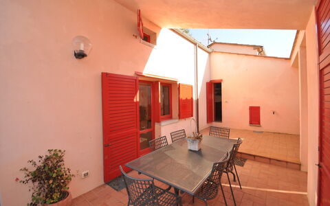 Casa Laura: Ejendom, Værelse, Bygning, Hus, Ejendom, Indretning, Lejlighed, Hjem, Loft, Etage