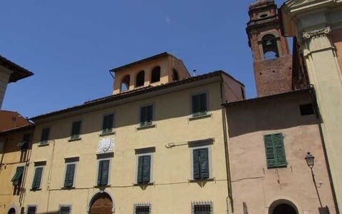 Appartamento Le Volte: Arkitektur, Bygning, Stad, Himmel, Ejendom, Facade, Kvarter, Hus, Middelalderlig Arkitektur, Klassisk Arkitektur